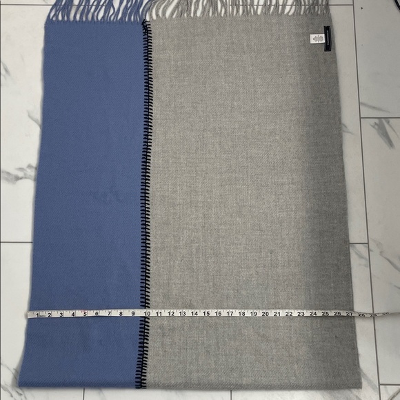 Elegant Gray and Blue Fringed OS Scarf or Wrap Wool Blend  28”wide x 70” Long - Picture 4 of 9